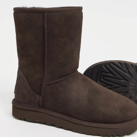 UGG Classic II Short Boot Chocolate Brown 6 - Picture 4 of 11